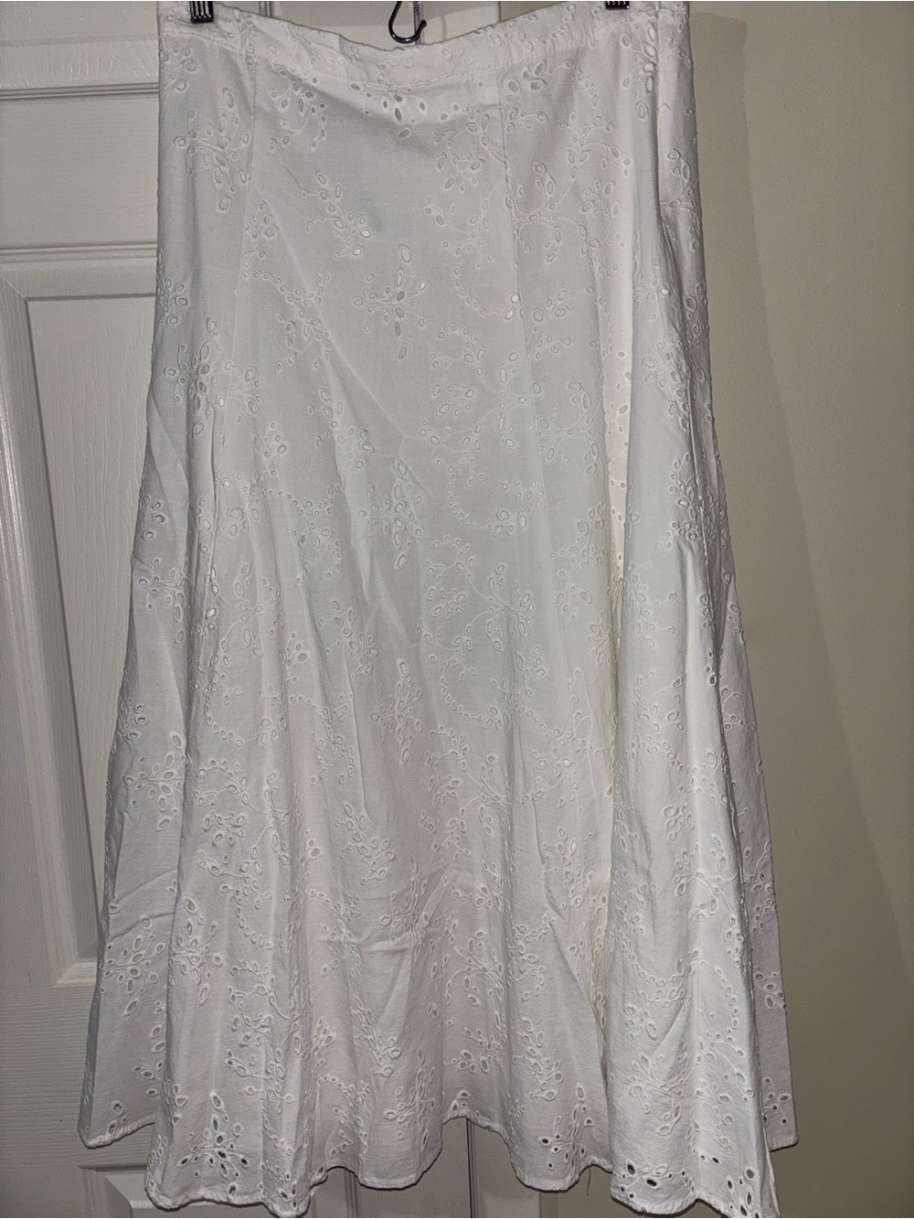 Zara White Eyelet Maxi Skirt - Picture 3 of 5